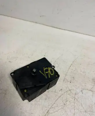 Volvo S70 V70 V70 XC Air flap motor/actuator 9142629