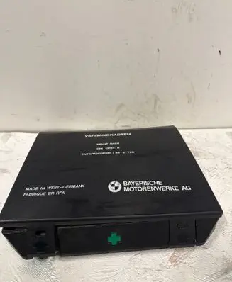BMW 5 E34 First aid kit 13164B 35STVZ0