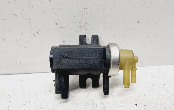 Volvo V60 Vacuum valve 9672875080 31375759
