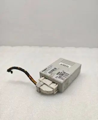 BMW X5M F85 Air suspension control unit module (rear) 6860387 4461500800 001002000