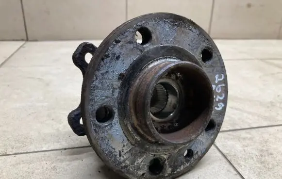Volvo XC60 Rear wheel bearing hub 