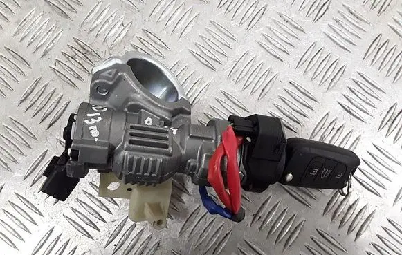 Hyundai i30 Ignition lock MDZDC2