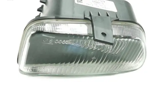 Ford Mondeo MK I Fog light part 085163 3276420 67628519