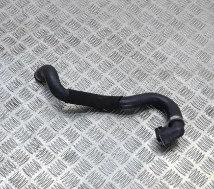 Land Rover Range Rover Velar Engine coolant pipe/hose