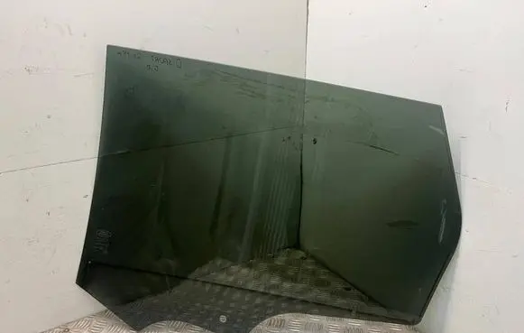 Land Rover Discovery Sport Rear door window glass 43R000073