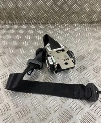 Mercedes-Benz GLE (W166 - C292) Rear seatbelt A1668603185