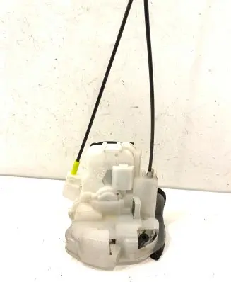 Subaru Forester SH Front door lock