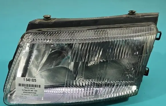 Volkswagen PASSAT B5.5 Headlight/headlamp IMPRK1540025