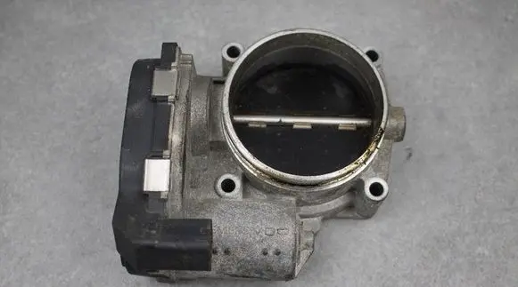BMW 6 E63 E64 Throttle valve 7556118