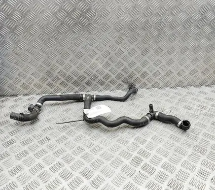 BMW X1 F48 F49 Engine coolant pipe/hose 9367389 8616010