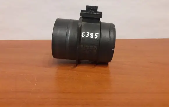 Volkswagen Golf VII Mass air flow meter 03L906461A 6385