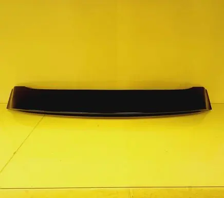 Tailgate/trunk spoiler