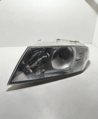 Skoda Octavia Mk2 (1Z) Headlight/headlamp VP4SHX13006CAG 1Z1941015B