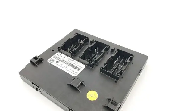 Skoda Octavia Mk2 (1Z) Comfort/convenience module 1K0937087J