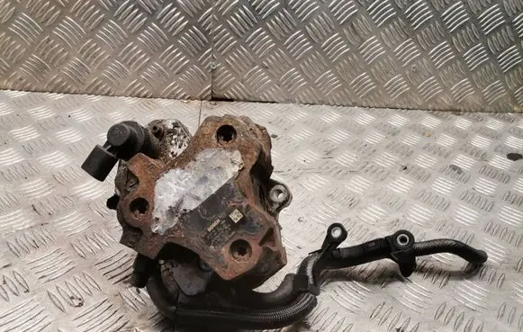 Mercedes-Benz ML W164 Fuel injection high pressure pump 0445010145