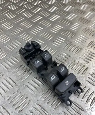 Volvo V70 Electric window control switch 31295114AA