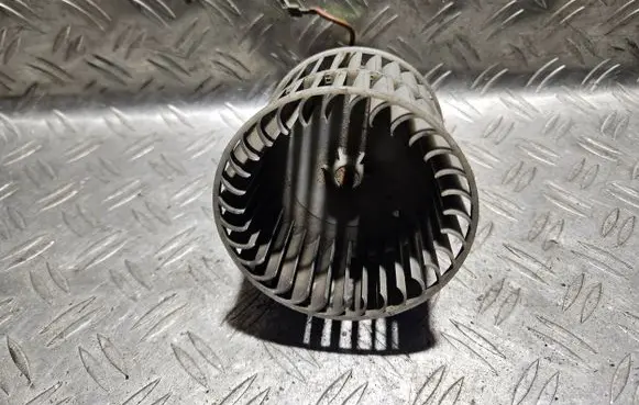Volkswagen Polo II 86C 2F Heater fan/blower 861819021F