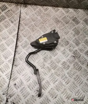 Volkswagen Sharan Accelerator throttle pedal 7m3723507c
