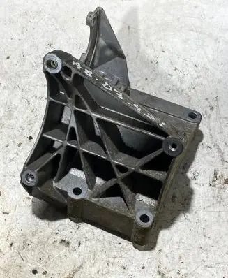 Audi A8 S8 D3 4E A/C compressor mount bracket 077260885n