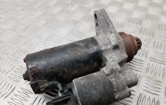 Skoda Octavia Mk2 (1Z) Starter motor