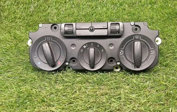 Volkswagen PASSAT B6 Climate control unit 1K0820047DL 5HB00871955