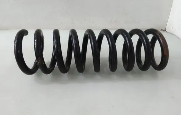 Mercedes-Benz C W203 Rear coil spring 