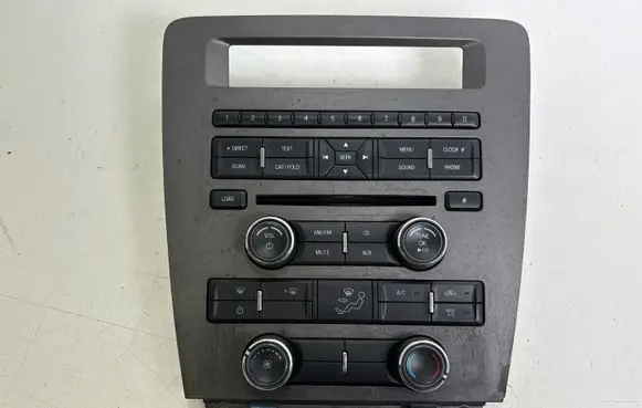 Ford Mustang V Head unit multimedia control ER3T18A802AA
