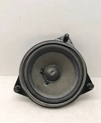 Mercedes-Benz GLC X253 C253 Front door speaker A2228200202