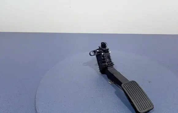 Honda Accord Accelerator throttle pedal 6PV01167345