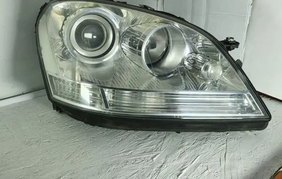 Mercedes-Benz ML W164 Headlight/headlamp