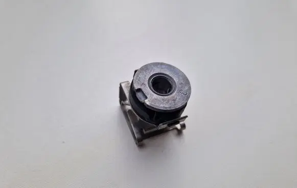 Audi Q3 F3 Headlight/headlamp mounting bracket 4G8806305