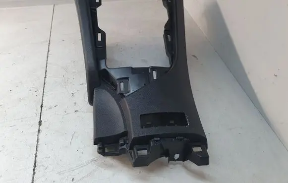 Toyota Auris E180 Other center console (tunnel) element 5883402050