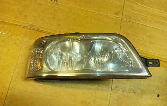 Peugeot Boxer Headlight/headlamp 1337815080