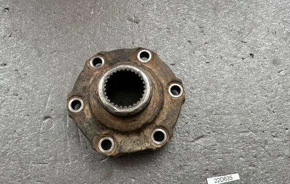 Nissan King Cab, Navara Hub lock 3851273P00