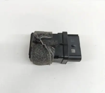 Ford Mustang Mach-E Other relay NU5T13B224AC