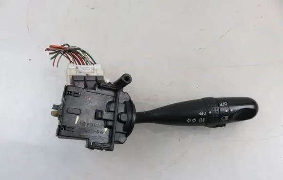 Hyundai H-100 Wiper turn signal indicator stalk/switch 1736482 42010173682
