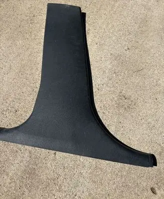 BMW 5 E39 (B) pillar trim (bottom) E395143 8172421