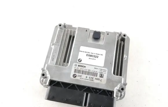 BMW 5 F10 F11 Engine control unit/module 8572469 0281019434 031006308