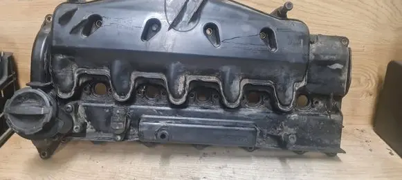 Volvo XC90 Rocker cam cover 30743259 30743259002