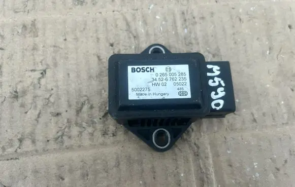BMW X3 E83 ESP acceleration yaw rate sensor 0265005285