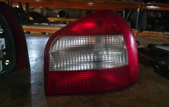 Rear/tail lights
