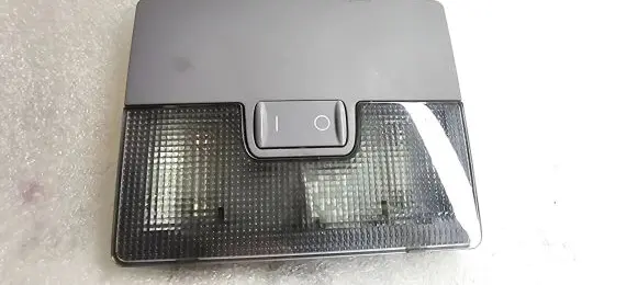 Audi A6 S6 C5 4B Front seat light 4B0947105