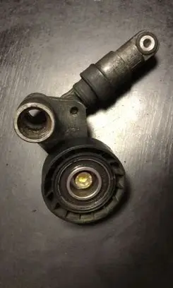 BMW 3 E46 Belt tensioner pulley 1717188