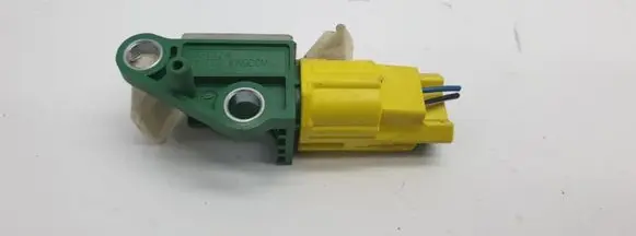 Volkswagen PASSAT B6 Airbag deployment crash/impact sensor 3C0909606