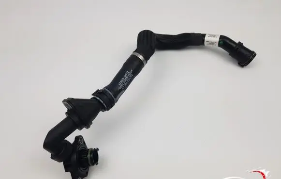 BMW 7 G11 G12 Intercooler hose/pipe 8650811