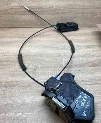 Toyota Corolla Verso AR10 Front door interior handle VERSODOORLOCK 692060F010
