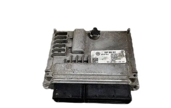 Volkswagen Polo IV 9N3 Engine control unit/module 03P906021