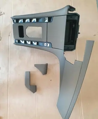 Citroen DS7 Crossback Center console