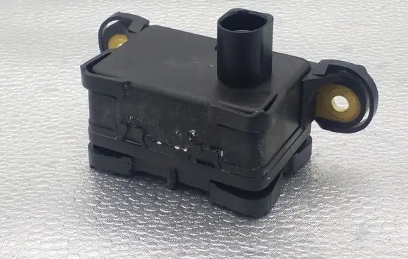 ESP acceleration yaw rate sensor