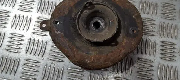 Renault Scenic I Coil spring mount 7700340234